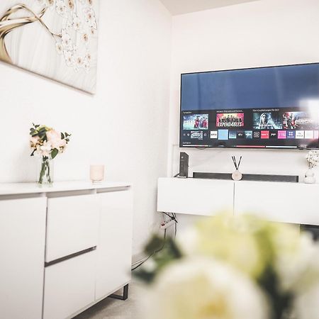 Luxus Maisonette Wohnung Am See, Wehome Premium Sankt Leon-Rot Exteriör bild