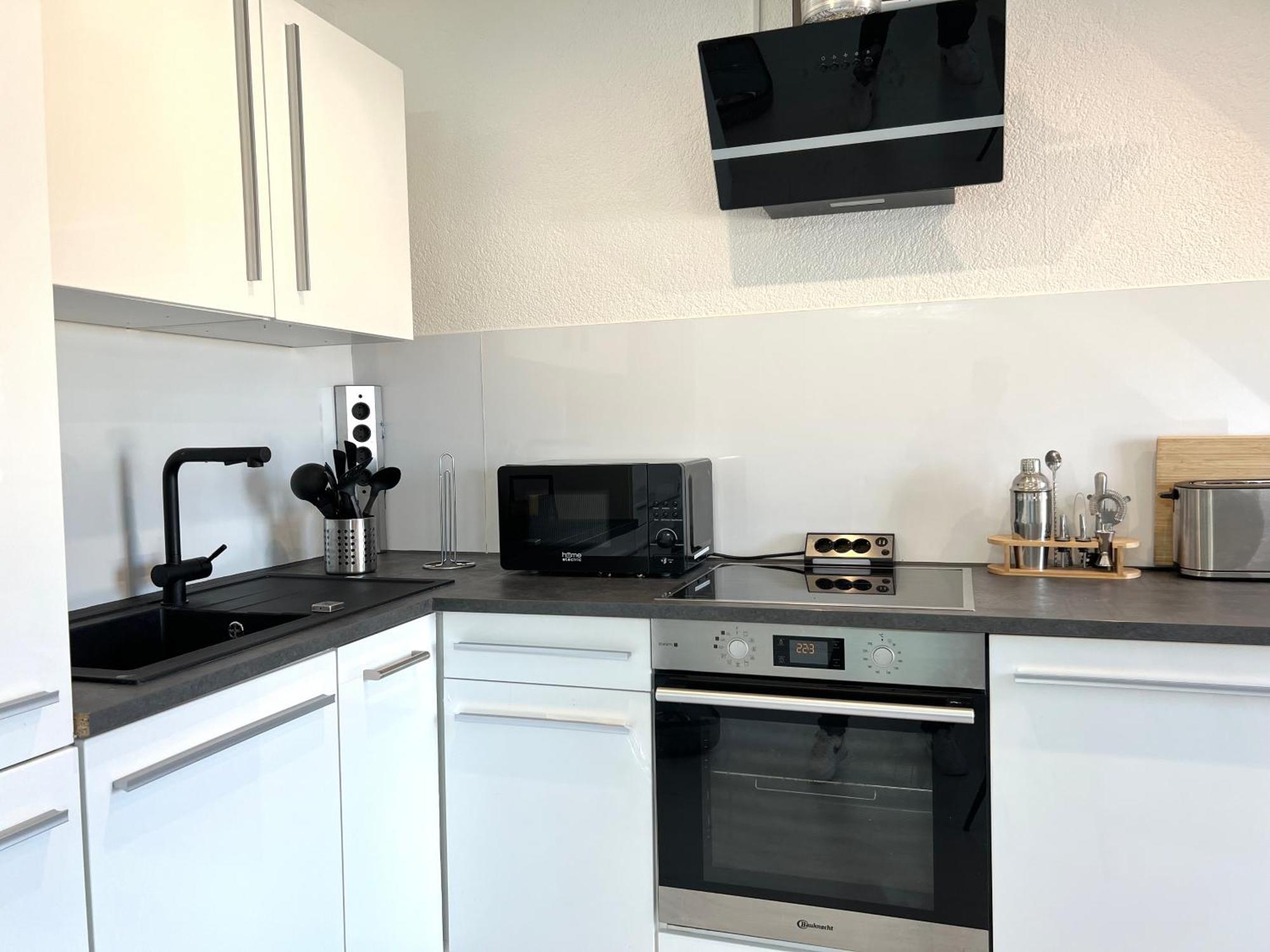 Luxus Maisonette Wohnung Am See, Wehome Premium Sankt Leon-Rot Exteriör bild