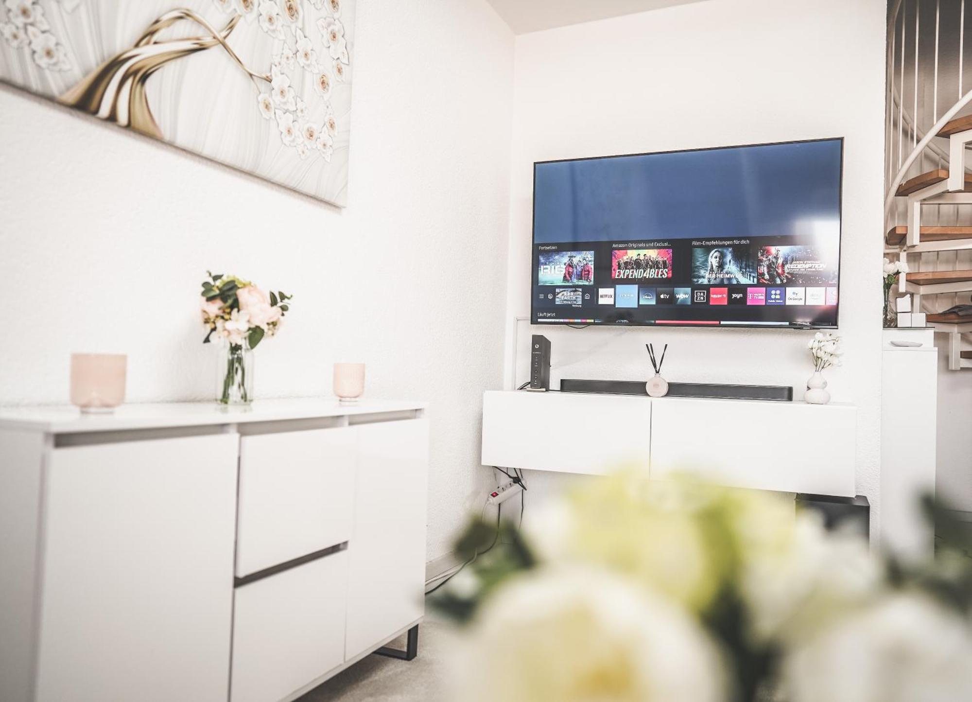 Luxus Maisonette Wohnung Am See, Wehome Premium Sankt Leon-Rot Exteriör bild