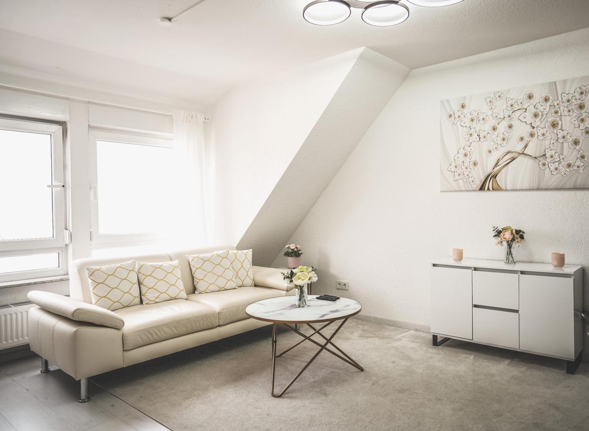 Luxus Maisonette Wohnung Am See, Wehome Premium Sankt Leon-Rot Exteriör bild